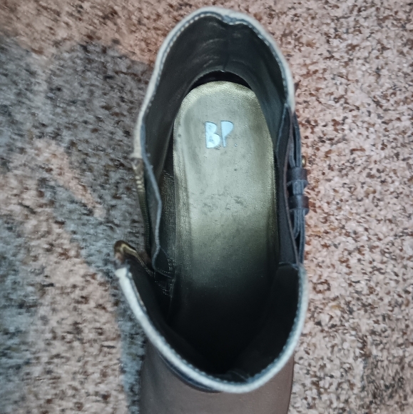 BP Distressed Leather Block Heel Ankle Boot - Picture 2 of 7